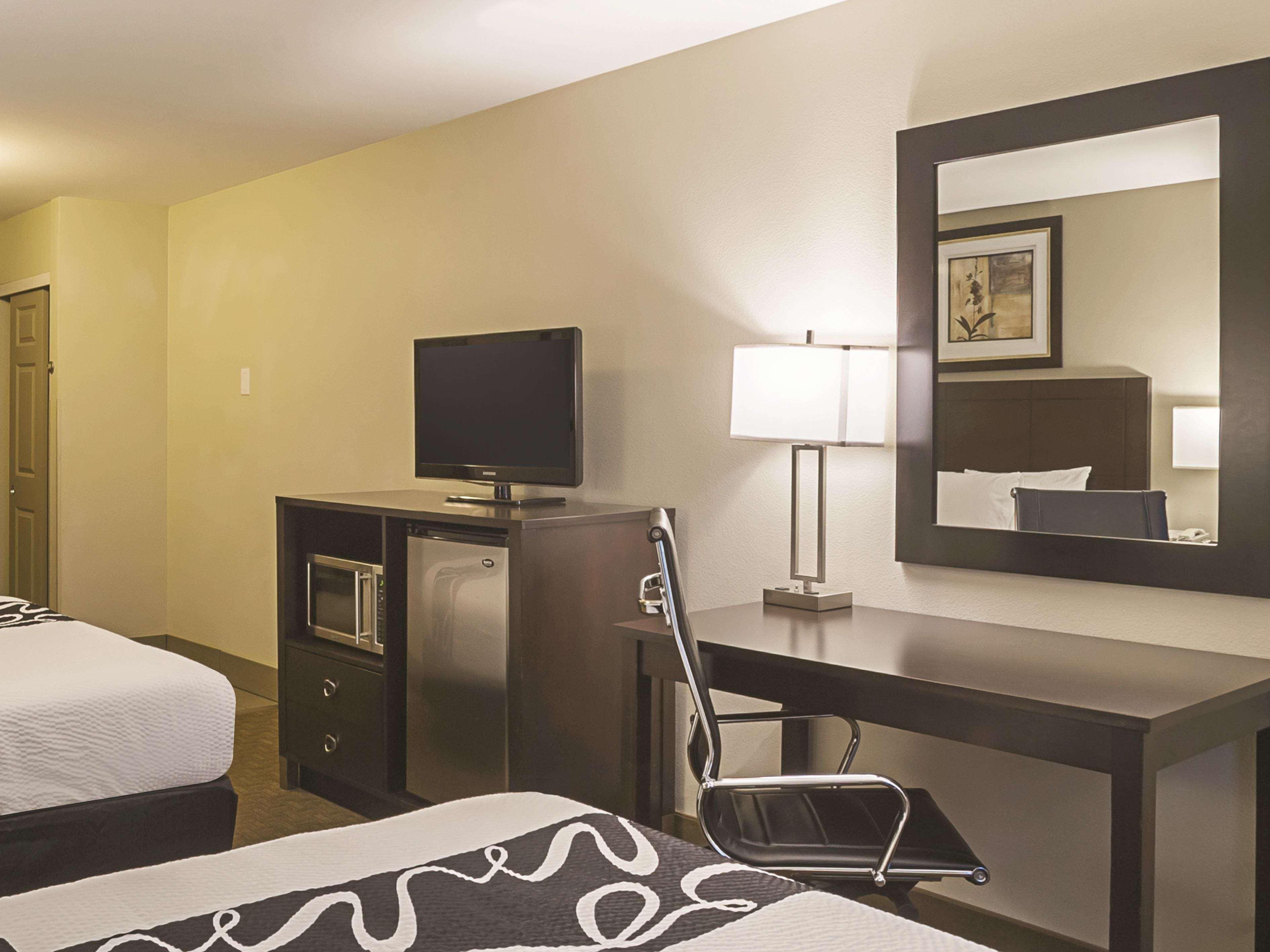 La Quinta Inn By Wyndham Olympia - Lacey Luaran gambar