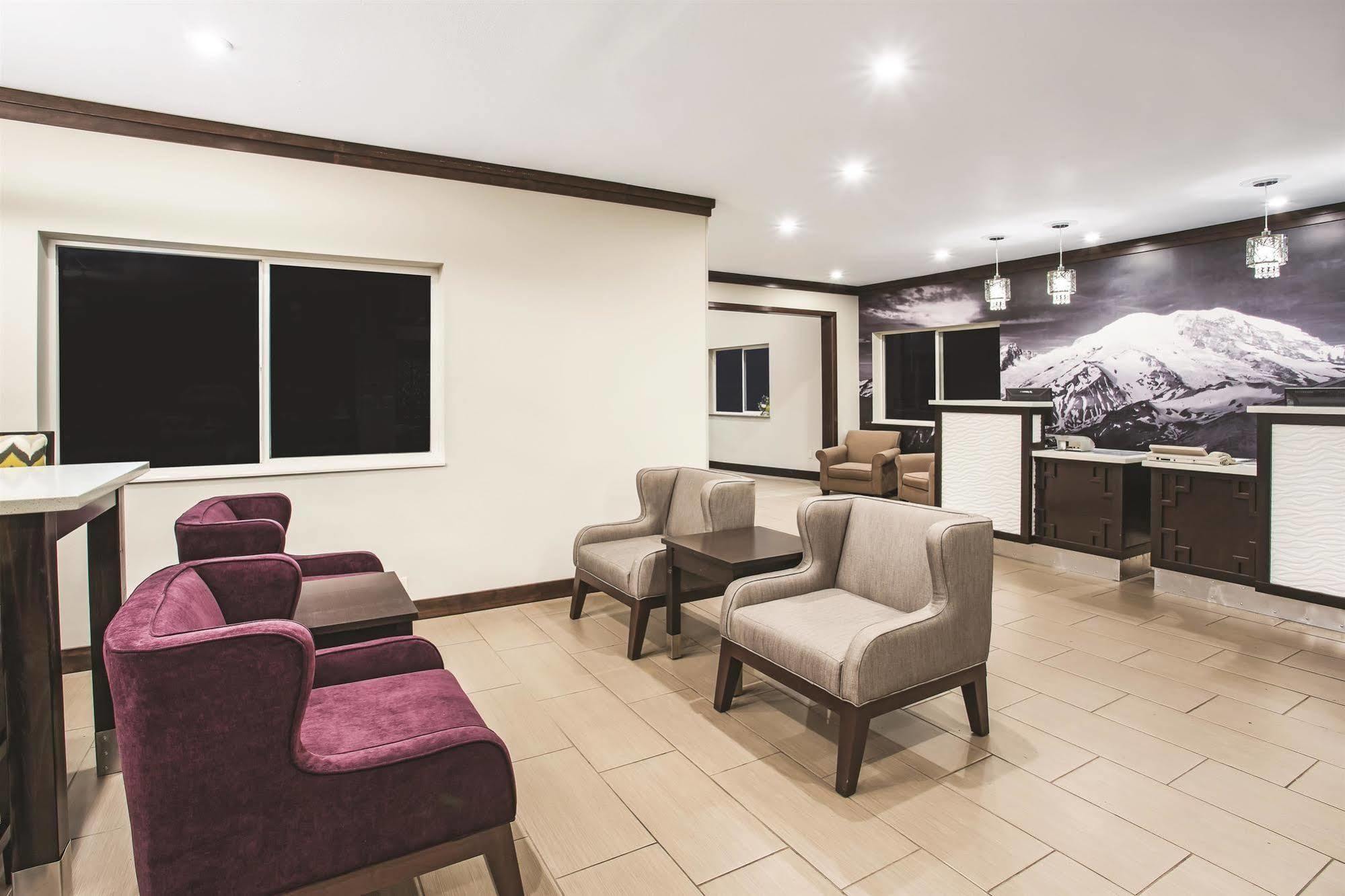 La Quinta Inn By Wyndham Olympia - Lacey Luaran gambar