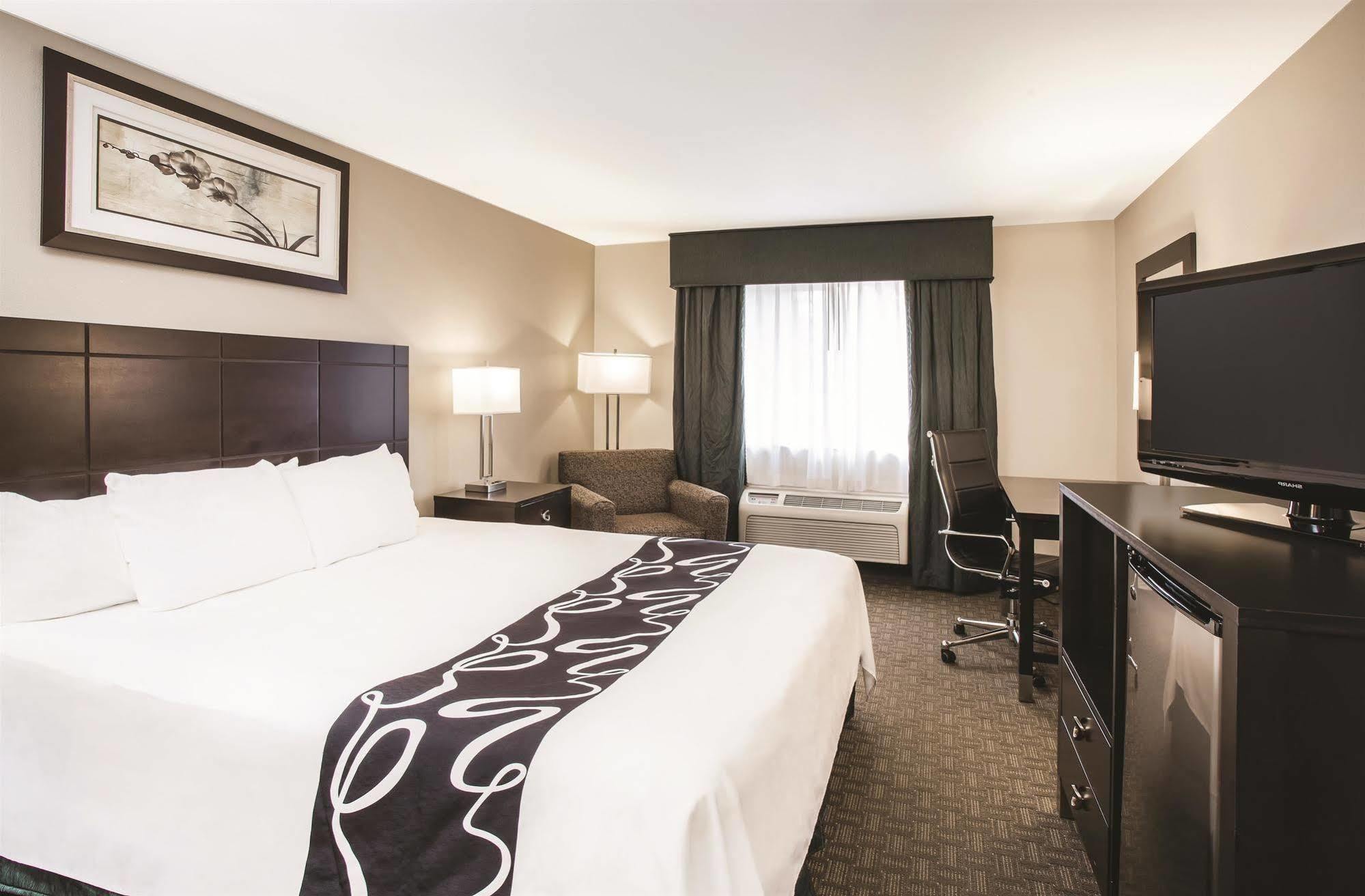 La Quinta Inn By Wyndham Olympia - Lacey Luaran gambar